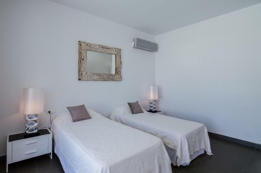 Can Love Cala Comte  Exterior foto